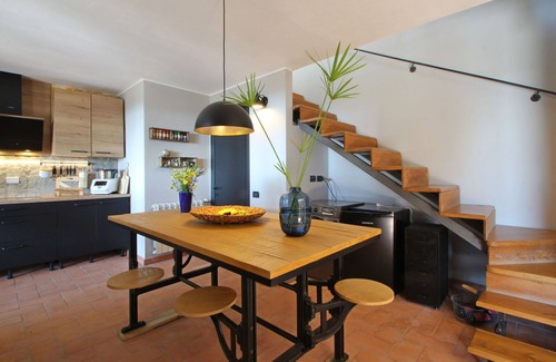 Fosdinovo Villa | Beautiful private villa with WIFI, private pool, TV, patio and panoramic view, close to La Spezia