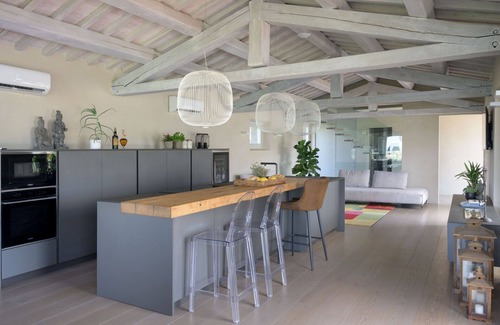 Ferretto Villa | Beautiful private villa for 6 guests with sauna, private pool, A/C, TV and patio, close to Cortona