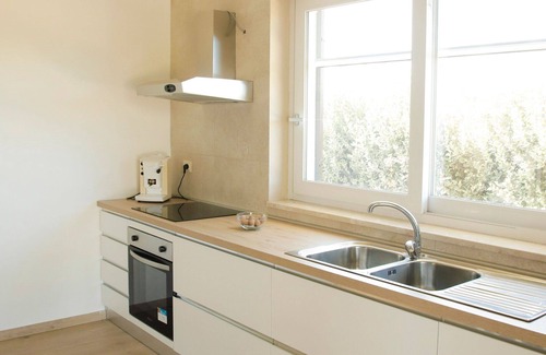 Amorosi Villa | Beautiful private villa with WIFI, private pool, A/C, TV, patio, pets allowed and panoramic view