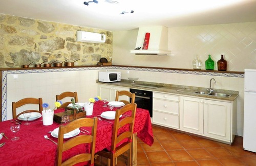 Cossourado Villa | Beautiful private villa for 6 guests with WIFI, A/C, TV and terrace