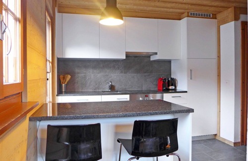 Moleson House | Beautiful private villa for 6 guests with WIFI, TV, patio, pets allowed and panoramic view