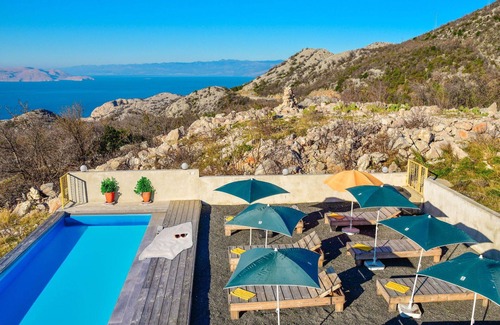 Lukovo House | Beautiful private villa for 12 guests with private pool, A/C, WIFI, TV, terrace and pets allowed