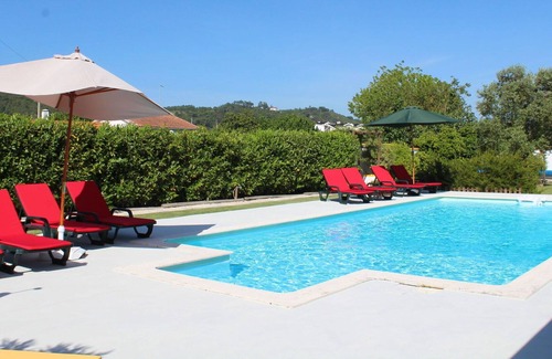 Povoa House | Beautiful private villa for 4 people with pool, WIFI, TV, terrace and parking