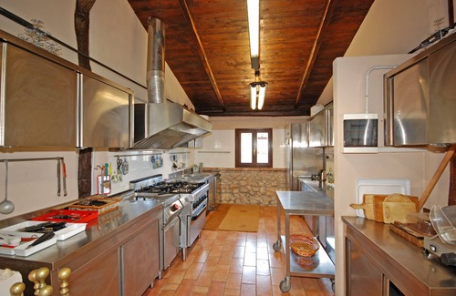 Narni Villa | Beautiful property with private pool, sleeps 17 people, quiet location.