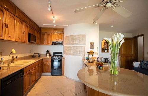 Conchas Chinas Condo | Beautiful & relaxing Condo Azul in prestigious Conchas Chinas