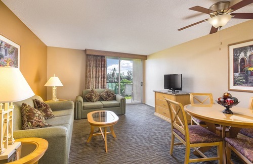 Palm Springs Resort | Beautiful resort in the heart of it all!