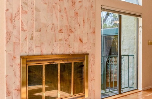 Manchaca House | Beautiful Retreat Minutes From Downtown