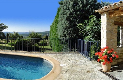 Cruis House | Beautiful stone house with splendid view over the valley, pets welcome