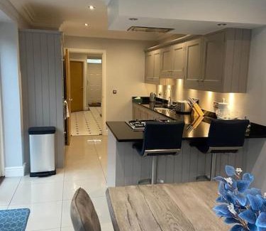Knutsford House | Beautiful town house in the heart of Knutsford