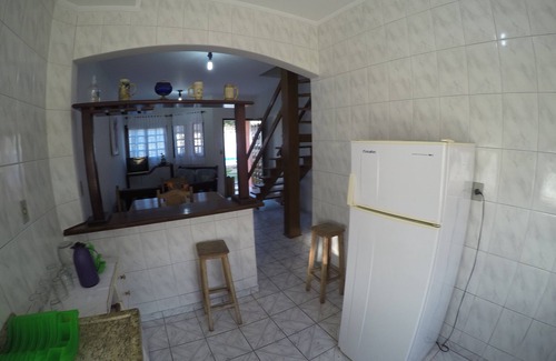 Martim de Sa House | Beautiful Townhouse 300m from Martin de Sá Beach - UNIT 01