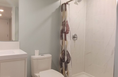 Southwest Calgary House | Beautiful two bedroom + den lower level suit