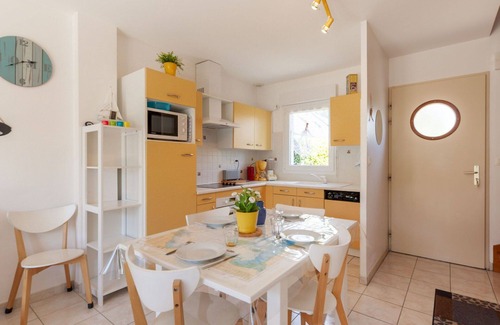 Hauteville-sur-Mer House | Beautiful villa for 6 people with WIFI, TV and terrace