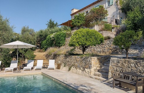 Chateauneuf-Grasse Villa | Beautiful villa, 5 ensuite bedrooms with AC, private, open views, near village