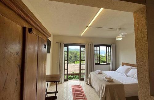 Ilha Grande Apartment | Beautiful view room