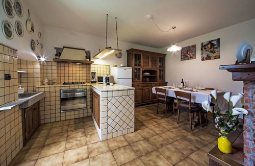 Stazzema House | Beautiful villa for 4 people with WIFI, TV and terrace