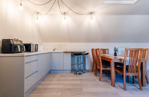 Little Stukeley House | Beautiful villa for 4 people with WIFI