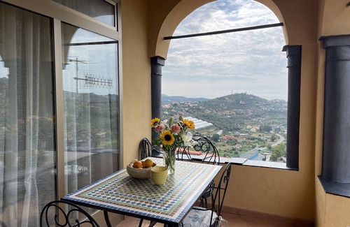 Torrazza House | Beautiful villa for 5 people with WIFI, terrace, pets allowed and panoramic view