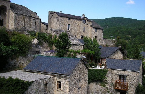 Cantobre Cottage | beautiful village house in cantobre in the aveyron