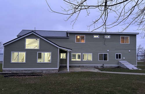 Cape Vincent House | ~Beautiful Waterfront Family Getaway: Immerse Yourself in Nature's Beauty!~