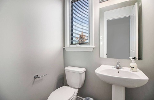 Leitrim Apartment | Beautifully Furnished 3-Bedroom Home