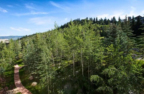 Beaver Creek Resort | Beaver Creek Park Hyatt - King Room - ski in/out, pool, spa, hot tubs & dining!
