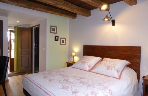 Sainte-Agnes House | Bed and Breakfast, Cottage under the three peaks, Belledonne, Isère, Alps, Prapoutel