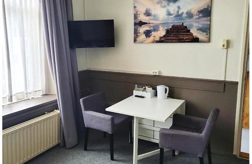 Vlissingen Bed & Breakfast | Bed & Breakfast House of Grace voorkamer