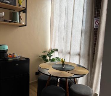 Alto da Rua Quinze Apartment | Bela Curitiba Aparthotel