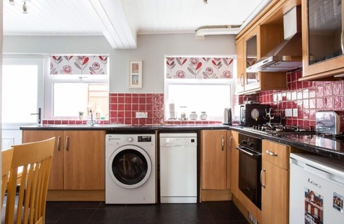 Belfast House | Belfast city centre refurbished Victorian Terraced house.