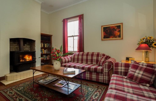 Katoomba House | Belgravia Mountain Guest House