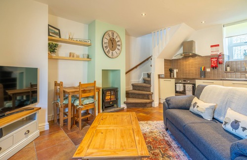 Cockermouth Apartment | Bell Cottage - Short stroll to Cockermouth Town Centre