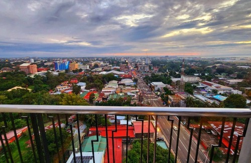 Bacolod Apartment | Bella Suite Bacolod: Deluxe Studio