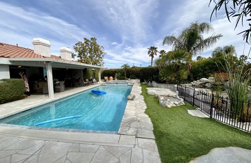 Sunrise Vista Chino House | Bella Vista - Desert Oasis with 4 bedrooms