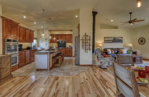 Pagosa Springs House | Bella Vista: Golf Course & Mountain Views, Modern Design, Electric Stove, Workspace, 5 Min to Shops!