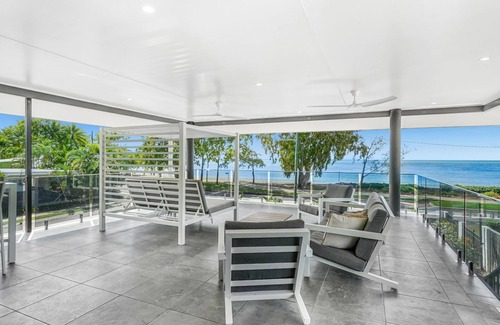 Clifton Beach House | Belle Escapes Beachfront Luxury Home 53 Arlington Clifton Beach