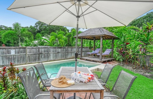 Palm Cove House | Belle Escapes Villa Latania Palm Cove