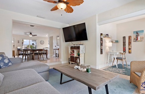 Belle Vista House | Belle Point St Pete Beach Private Home 3 Bedroom 2 Bath