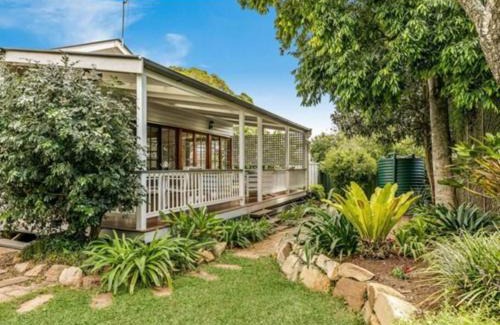 East Toowoomba House | Belle Vue Cottage - East Toowoomba