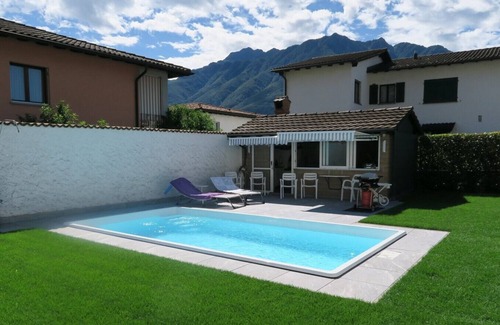 Monte Carasso Apartment | Bellinzona by the Pool - Ca dal Virgi Swisshomebnb