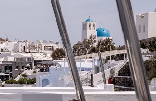 Fira Apartment | Belvedere Suites
