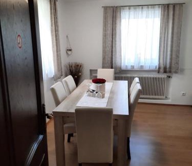 Golling an der Salzach Apartment | Bergblick