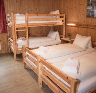 Bad Ragaz Hotel | Berggasthaus Zanuz