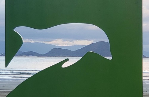 Vila Clais Apartment | Bertioga Cove. One block from the beach.