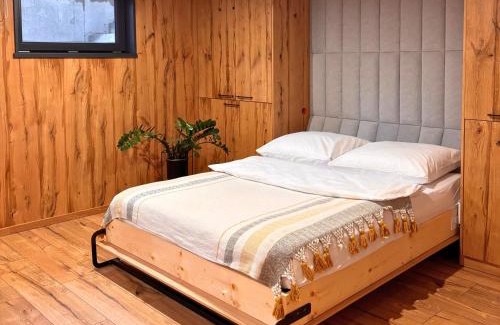 Wegierska Gorka Apartment | Beskidy Basement Studio