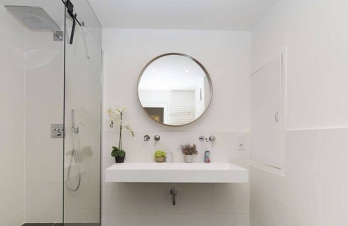 Schwabing-West Condo | Best Lage: Schwabing 70m² Sannierte City Wohnung