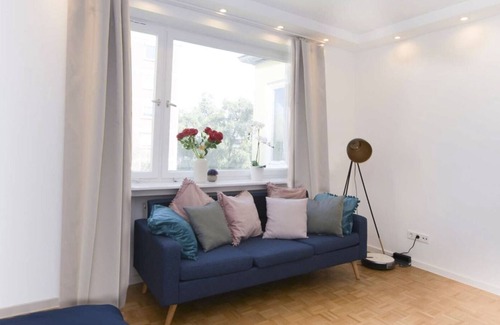 Schwabing-West Condo | Best Lage: Schwabing 70m² Sannierte City Wohnung
