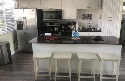 Sunshine Estates Apartment | Best Location for Your best vacation!