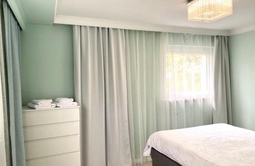 Mitte Apartment | Best location! Park, Casino, Theatre!