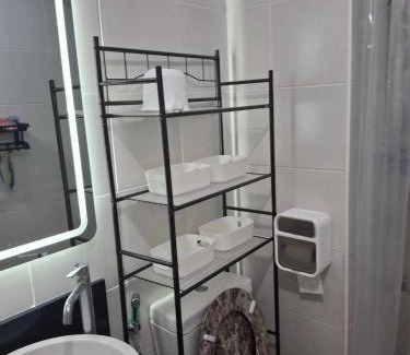 Barangka Ilaya Apartment | Best Place to Stay near BGC, Makati