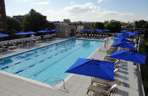 Dupont Circle Hotel | Best Place to Unwind! Pet-friendly, Outdoor Pool!